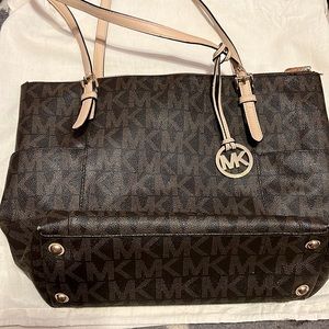 Michael Kors hand bag and wallet